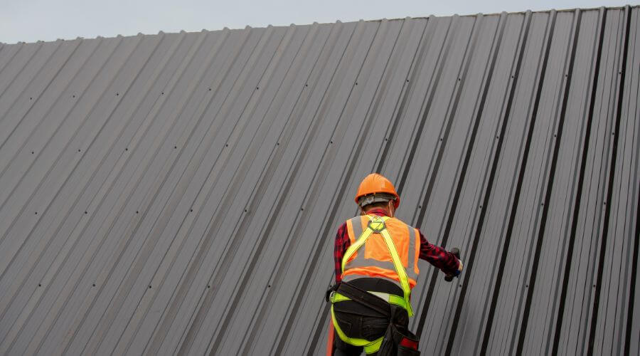 Expert top industrial roofings services in Daleville, IN